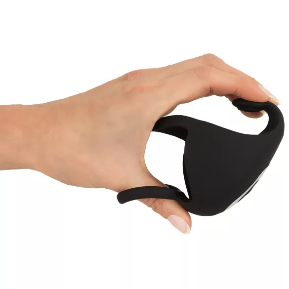 Rebel - oppladbar penis- og testikkelvibrator (svart)