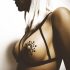 Skinnende sorte nipple-pynt