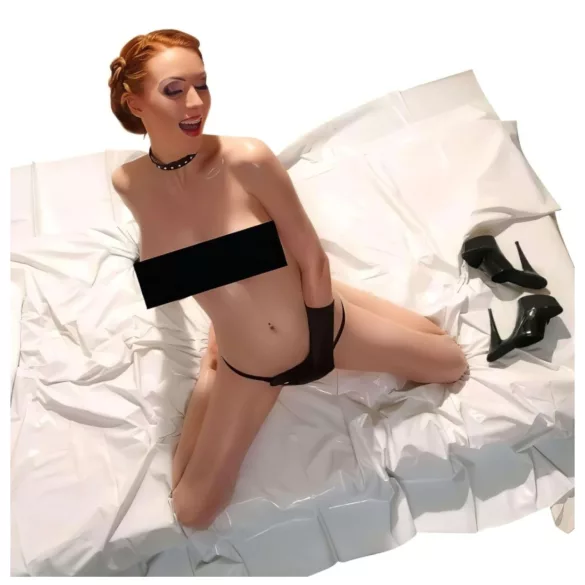 Fetish - Laken i lakk - 200 x 230 cm (hvit)